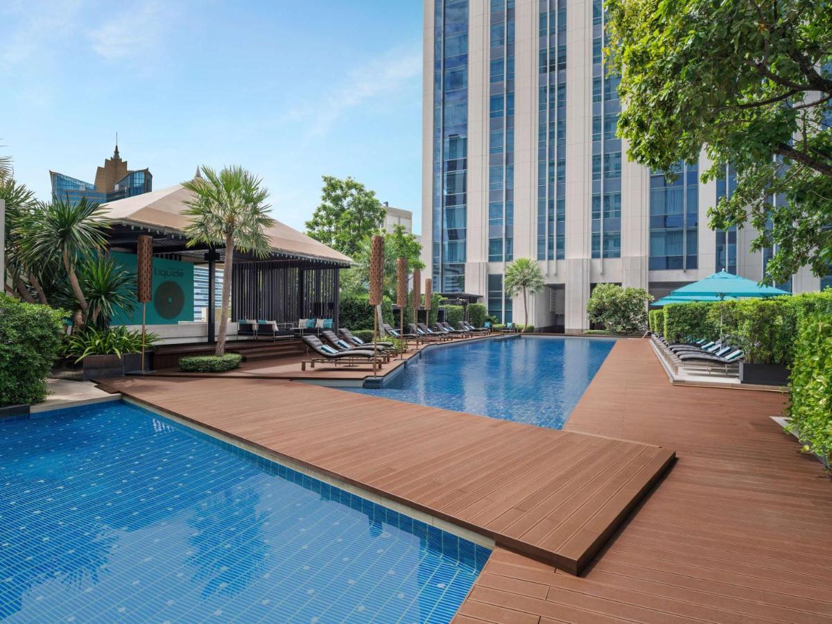 Hotel Sofitel Bangkok Sukhumvit Exterior foto